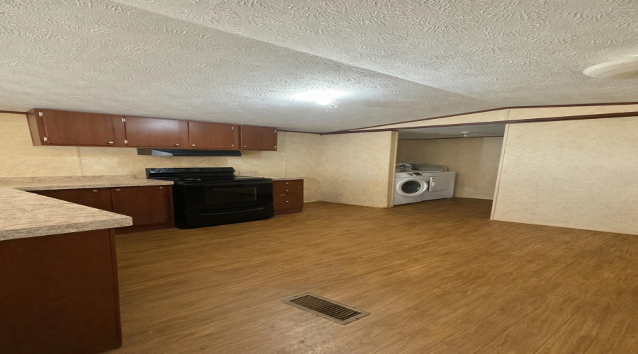 2609 Canelo Dr., Laredo, Texas 78046, 3 Bedrooms Bedrooms, 5 Rooms Rooms,2 BathroomsBathrooms,Residential,For Sale,2609 Canelo Dr.,20260621