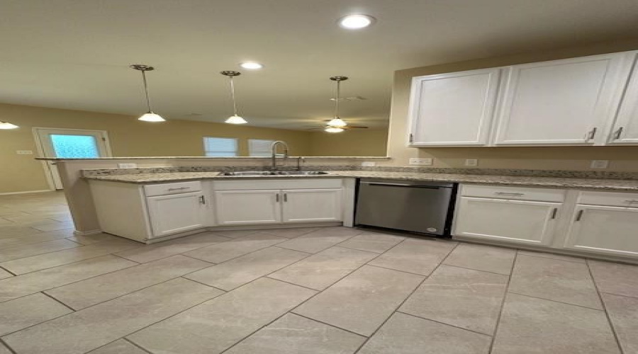 3208 Simmental Dr, LAREDO, Texas 78046, 3 Bedrooms Bedrooms, 3 Rooms Rooms,2 BathroomsBathrooms,Residential,For Rent,3208 Simmental Dr,20260622