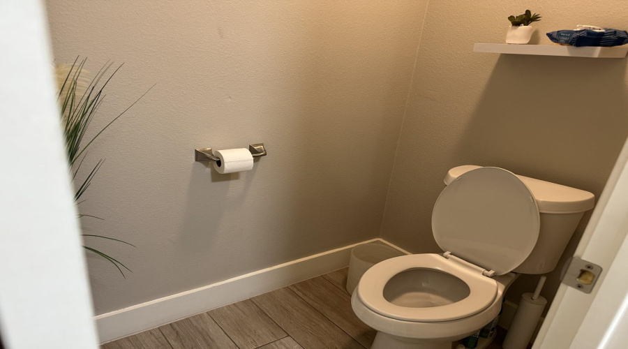 8218 Casa Verde Rd, Laredo, Texas 78041, 2 Bedrooms Bedrooms, 3 Rooms Rooms,1 BathroomBathrooms,Residential,For Sale,8218 Casa Verde Rd,20260625