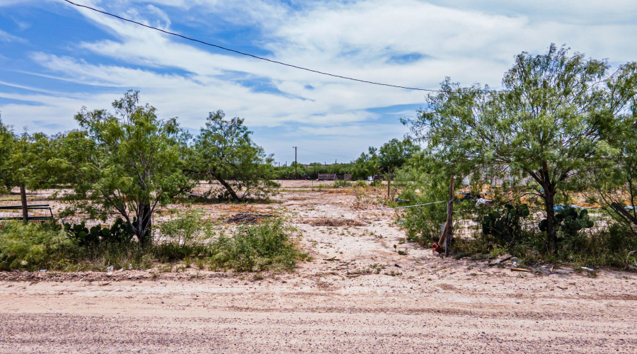 105 E Meirs St., LAREDO, Texas 78043, ,Land,For Rent,105 E Meirs St.,20260631