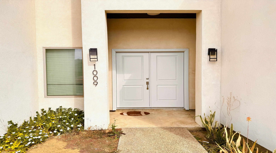 1009 La Muralla St, LAREDO, Texas 78046, 4 Bedrooms Bedrooms, 6 Rooms Rooms,2 BathroomsBathrooms,Residential,For Rent,1009 La Muralla St,20260629