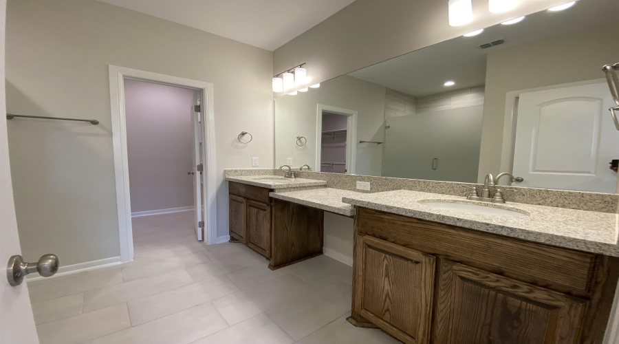 1426 Key Deer Dr., LAREDO, Texas 78045, 4 Bedrooms Bedrooms, 7 Rooms Rooms,2 BathroomsBathrooms,Residential,For Sale,1426 Key Deer Dr.,20260633