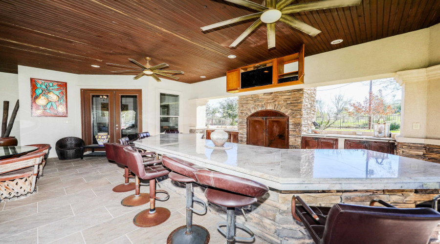 570 Well Ln, Laredo, Texas 78045, 3 Bedrooms Bedrooms, 4 Rooms Rooms,2 BathroomsBathrooms,Residential,For Sale,570 Well Ln,20260635