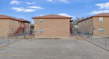 2603 Springfield Ave, Laredo, Texas 78040, ,Multi-family,For Sale,2603 Springfield Ave,20260646