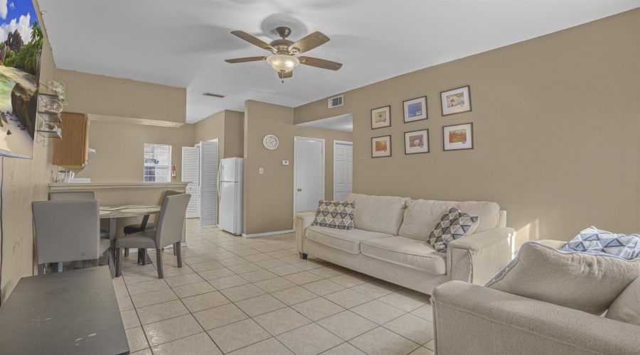 2603 Springfield Ave, Laredo, Texas 78040, ,Multi-family,For Sale,2603 Springfield Ave,20260646