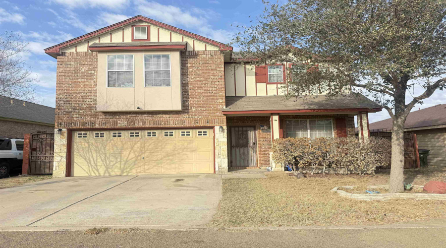 820 Rivera Way, Laredo, Texas 78043, 3 Bedrooms Bedrooms, 6 Rooms Rooms,2 BathroomsBathrooms,Residential,For Sale,820 Rivera Way,20260643