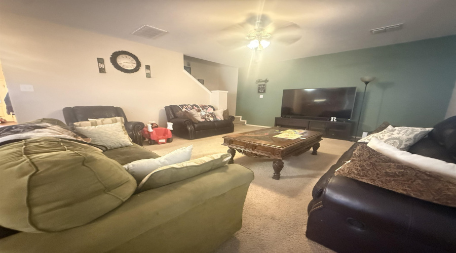 820 Rivera Way, Laredo, Texas 78043, 3 Bedrooms Bedrooms, 6 Rooms Rooms,2 BathroomsBathrooms,Residential,For Sale,820 Rivera Way,20260643