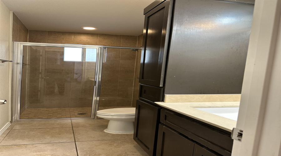 4011 Aidin St, LAREDO, Texas 78045, 3 Bedrooms Bedrooms, 6 Rooms Rooms,2 BathroomsBathrooms,Residential,For Rent,4011 Aidin St,20260644