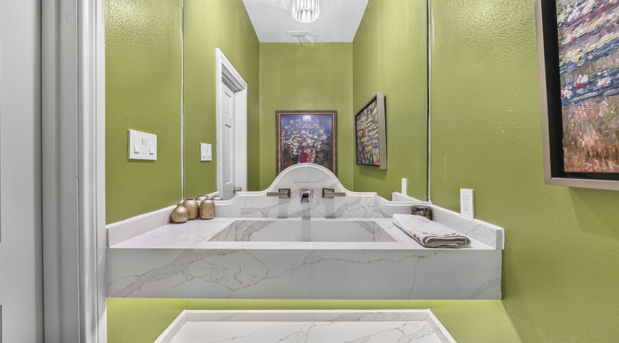 3302 Hagen Lp, Laredo, Texas 78045, 3 Bedrooms Bedrooms, 5 Rooms Rooms,2 BathroomsBathrooms,Residential,For Sale,3302 Hagen Lp,20260645