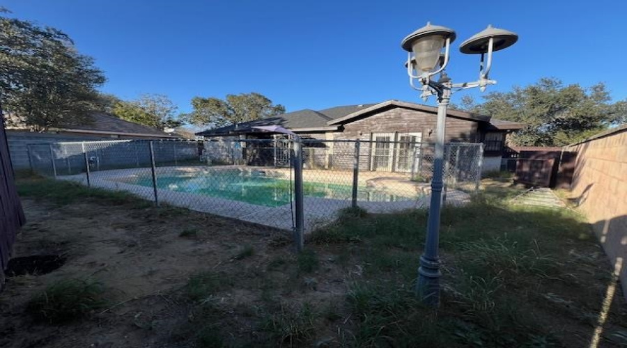 8707 Puerto Belo, LAREDO, Texas 78045, 3 Bedrooms Bedrooms, 5 Rooms Rooms,2 BathroomsBathrooms,Residential,For Rent,8707 Puerto Belo,20260647