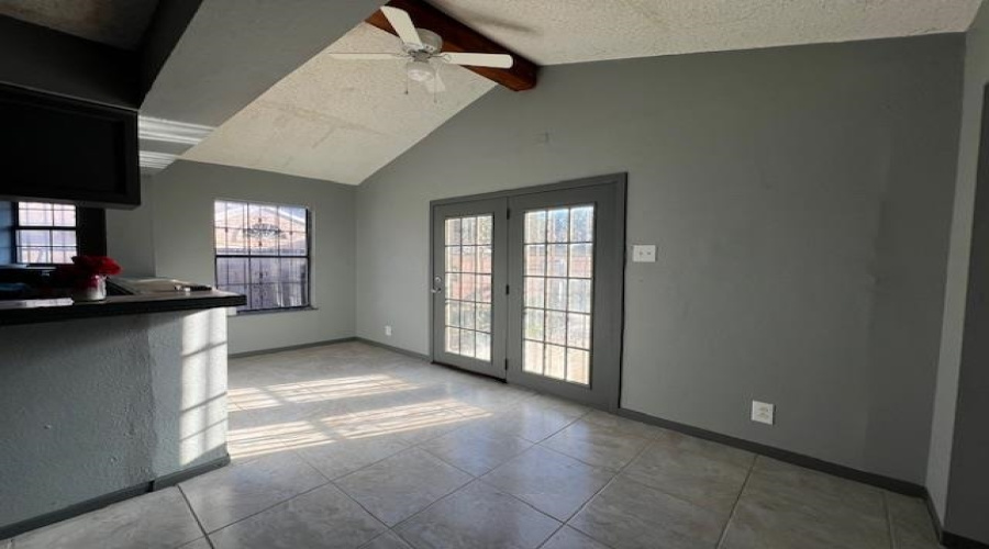 8707 Puerto Belo, LAREDO, Texas 78045, 3 Bedrooms Bedrooms, 5 Rooms Rooms,2 BathroomsBathrooms,Residential,For Rent,8707 Puerto Belo,20260647