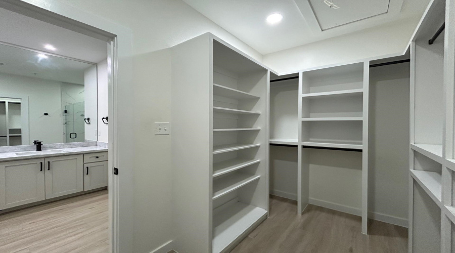 6317 Krone Ln, LAREDO, Texas 78041, 3 Bedrooms Bedrooms, 7 Rooms Rooms,2 BathroomsBathrooms,Residential,For Rent,6317 Krone Ln,20260648