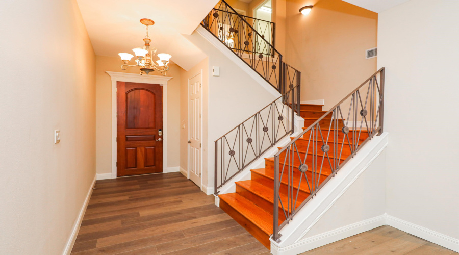 7205 Lake Victoria Rd, Laredo, Texas 78401-1966, 3 Bedrooms Bedrooms, 6 Rooms Rooms,2 BathroomsBathrooms,Residential,For Sale,7205 Lake Victoria Rd,20260650