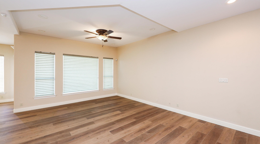 7205 Lake Victoria Rd, Laredo, Texas 78401-1966, 3 Bedrooms Bedrooms, 6 Rooms Rooms,2 BathroomsBathrooms,Residential,For Sale,7205 Lake Victoria Rd,20260650