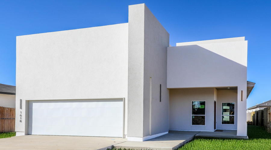 1618 Brangus St., LAREDO, Texas 78046, 3 Bedrooms Bedrooms, 6 Rooms Rooms,2 BathroomsBathrooms,Residential,For Sale,1618 Brangus St.,20260654