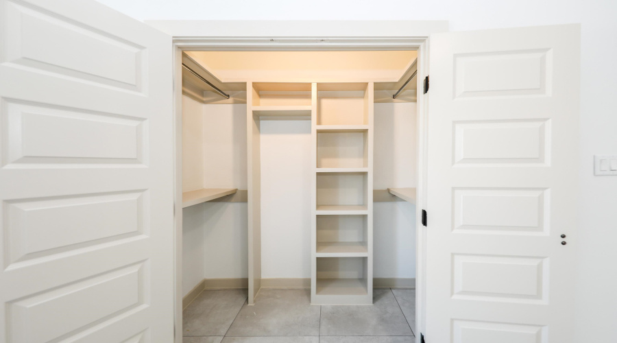 1618 Brangus St., LAREDO, Texas 78046, 3 Bedrooms Bedrooms, 6 Rooms Rooms,2 BathroomsBathrooms,Residential,For Sale,1618 Brangus St.,20260654