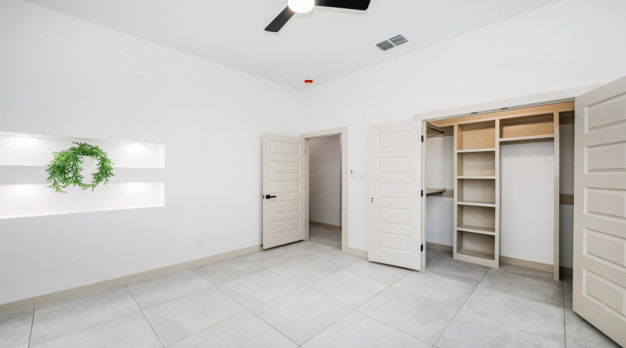 1618 Brangus St., LAREDO, Texas 78046, 3 Bedrooms Bedrooms, 6 Rooms Rooms,2 BathroomsBathrooms,Residential,For Sale,1618 Brangus St.,20260654