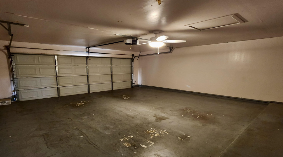 8605 Emily Ave, Laredo, Texas 78045, 3 Bedrooms Bedrooms, 5 Rooms Rooms,2 BathroomsBathrooms,Residential,For Sale,8605 Emily Ave,20260655