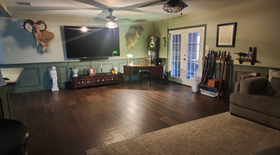 108 W Mayberry St, Laredo, Texas 78041, 4 Bedrooms Bedrooms, 7 Rooms Rooms,2 BathroomsBathrooms,Residential,For Sale,108 W Mayberry St,20252263