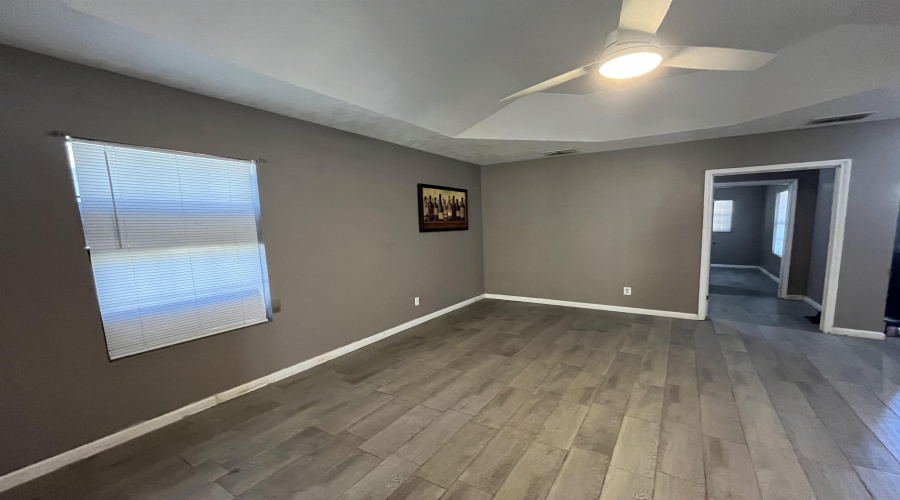 137 Pamplona Lp, Laredo, Texas 78046, 3 Bedrooms Bedrooms, 5 Rooms Rooms,1 BathroomBathrooms,Residential,For Sale,137 Pamplona Lp,20260663