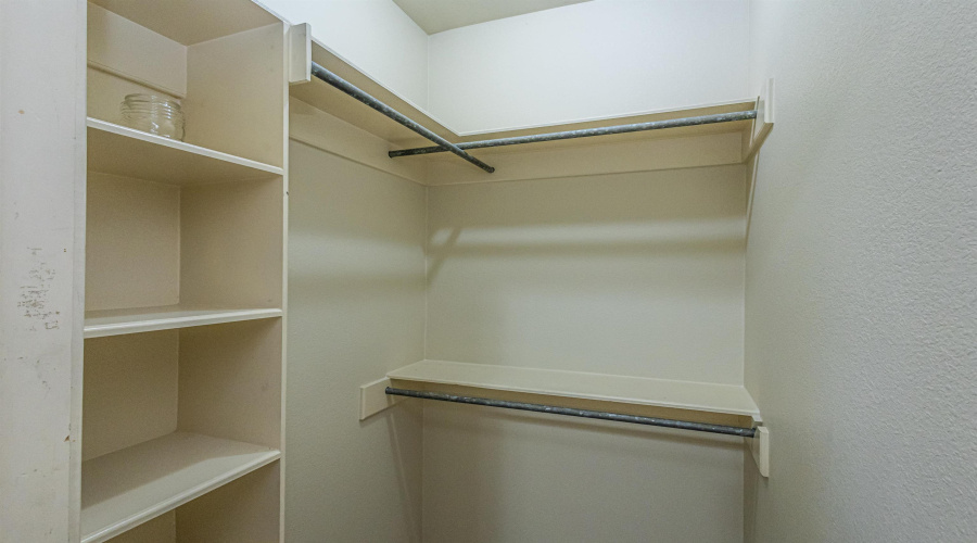 10702 Patron Lp, Laredo, Texas 78045, 3 Bedrooms Bedrooms, 7 Rooms Rooms,2 BathroomsBathrooms,Residential,For Rent,10702 Patron Lp,20260665