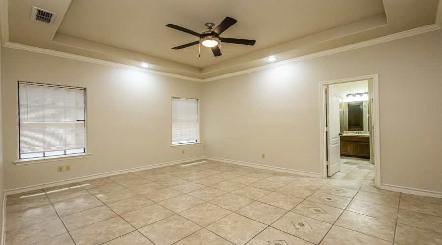 10702 Patron Lp, Laredo, Texas 78045, 3 Bedrooms Bedrooms, 7 Rooms Rooms,2 BathroomsBathrooms,Residential,For Rent,10702 Patron Lp,20260665