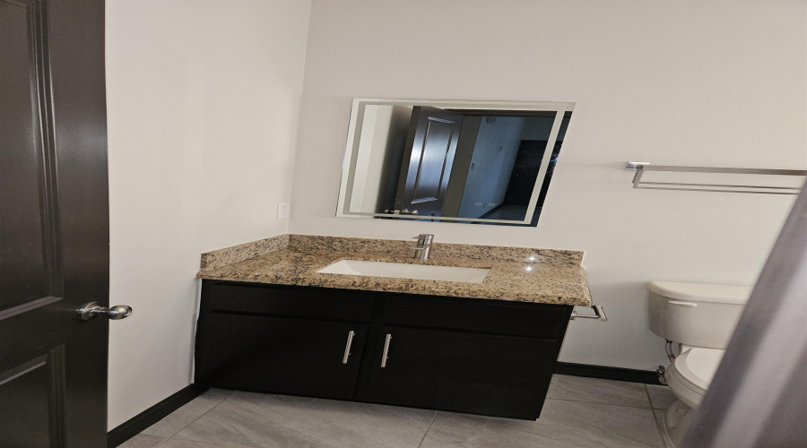 2907 Clark Blvd, Laredo, Texas 78043, 2 Bedrooms Bedrooms, 4 Rooms Rooms,2 BathroomsBathrooms,Residential,For Rent,2907 Clark Blvd,20260667