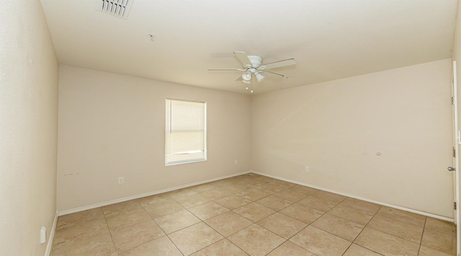 2601 Lomas Del Sur, Laredo, Texas 78046, 2 Bedrooms Bedrooms, 4 Rooms Rooms,2 BathroomsBathrooms,Residential,For Rent,2601 Lomas Del Sur,20260668