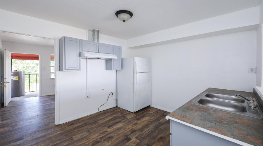 1001 Reynolds St, Laredo, Texas 78041, 1 Bedroom Bedrooms, 3 Rooms Rooms,1 BathroomBathrooms,Residential,For Rent,1001 Reynolds St,20260670