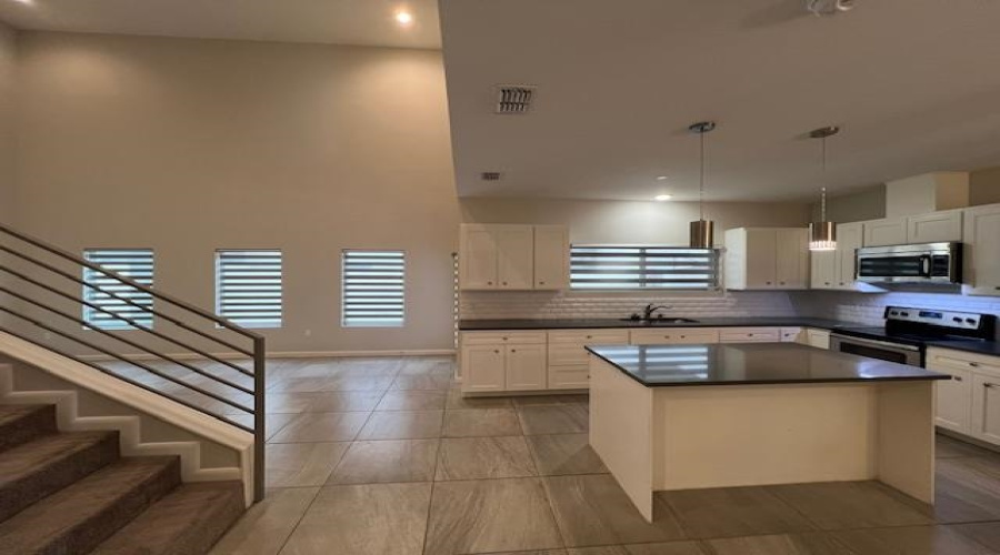 10902 International Blvd, LAREDO, Texas 78045, 3 Bedrooms Bedrooms, 5 Rooms Rooms,2 BathroomsBathrooms,Residential,For Rent,10902 International Blvd,20260671