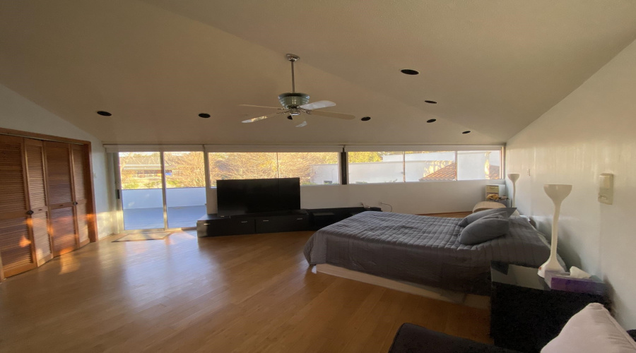 337 Regal Dr, LAREDO, Texas 78041, 4 Bedrooms Bedrooms, 7 Rooms Rooms,5 BathroomsBathrooms,Residential,For Sale,337 Regal Dr,20260677