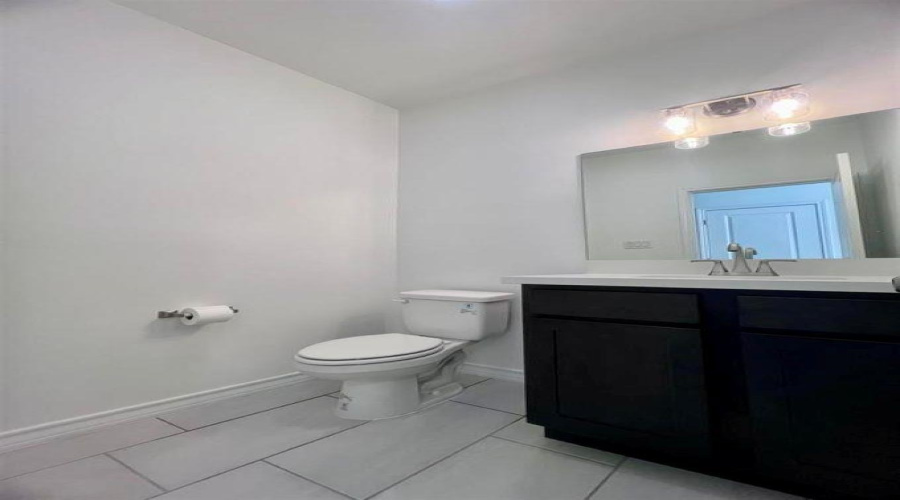 9914 Kaspar Dr., Laredo, Texas 78045, 3 Bedrooms Bedrooms, 6 Rooms Rooms,2 BathroomsBathrooms,Residential,For Rent,9914 Kaspar Dr.,20255026