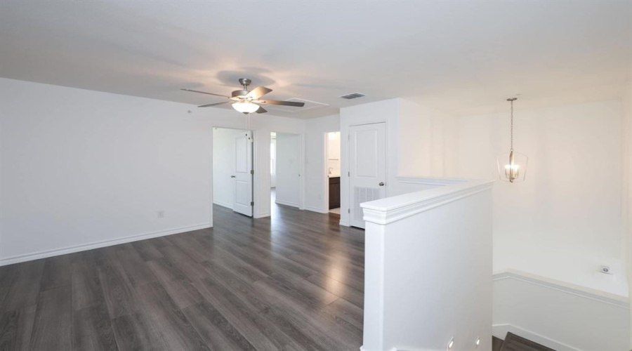 9914 Kaspar Dr., Laredo, Texas 78045, 3 Bedrooms Bedrooms, 6 Rooms Rooms,2 BathroomsBathrooms,Residential,For Rent,9914 Kaspar Dr.,20255026