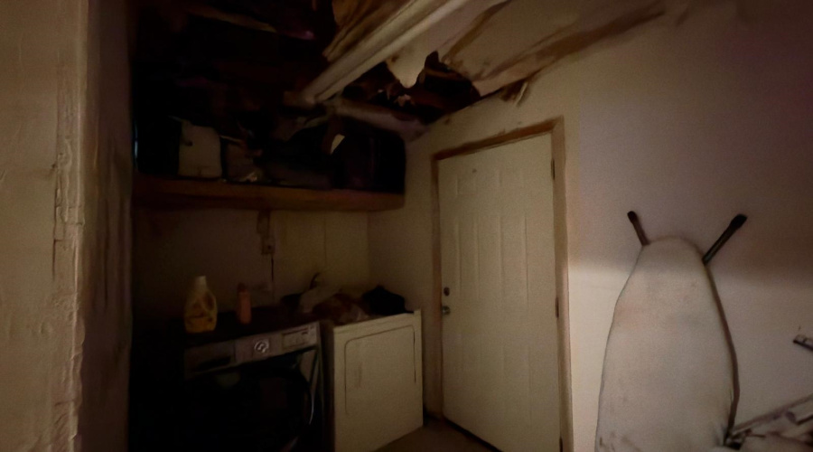 2806 Tinaja Tinaja St, Laredo, Texas 78046, 3 Bedrooms Bedrooms, 5 Rooms Rooms,2 BathroomsBathrooms,Residential,For Sale,2806 Tinaja Tinaja St,20260679