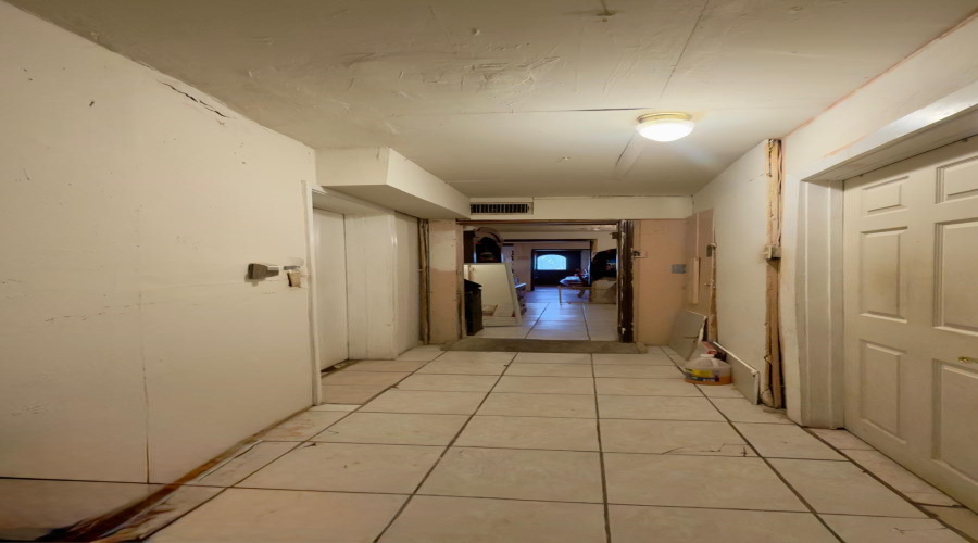 2806 Tinaja Tinaja St, Laredo, Texas 78046, 3 Bedrooms Bedrooms, 5 Rooms Rooms,2 BathroomsBathrooms,Residential,For Sale,2806 Tinaja Tinaja St,20260679