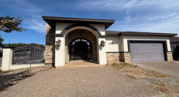 3802 Daniela Lp, Laredo, Texas 78043, 3 Bedrooms Bedrooms, 6 Rooms Rooms,2 BathroomsBathrooms,Residential,For Sale,3802 Daniela Lp,20260684