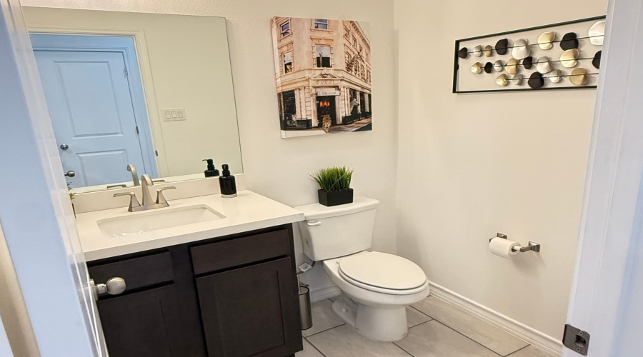 9916 Kaspar Dr., LAREDO, Texas 78045, 3 Bedrooms Bedrooms, 6 Rooms Rooms,2 BathroomsBathrooms,Residential,For Rent,9916 Kaspar Dr.,20260686