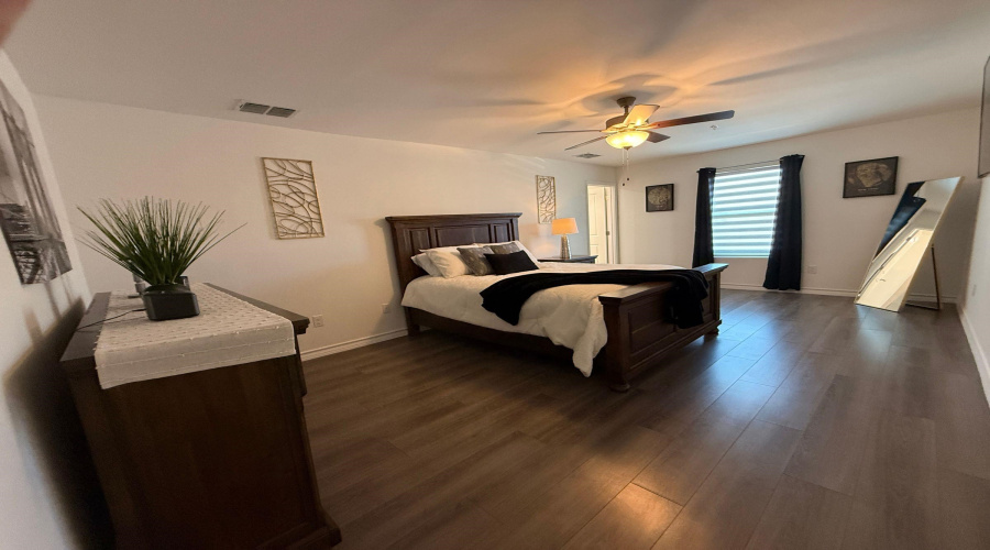 9916 Kaspar Dr., LAREDO, Texas 78045, 3 Bedrooms Bedrooms, 6 Rooms Rooms,2 BathroomsBathrooms,Residential,For Rent,9916 Kaspar Dr.,20260686