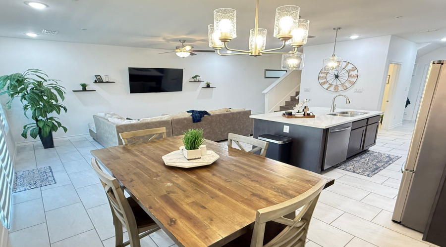 9916 Kaspar Dr., LAREDO, Texas 78045, 3 Bedrooms Bedrooms, 6 Rooms Rooms,2 BathroomsBathrooms,Residential,For Rent,9916 Kaspar Dr.,20260686