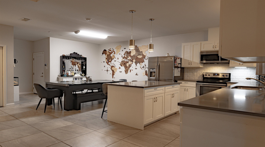 10902 International Blvd, LAREDO, Texas 78045, 3 Bedrooms Bedrooms, 5 Rooms Rooms,2 BathroomsBathrooms,Residential,For Sale,10902 International Blvd,20260689