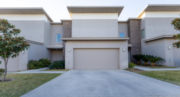 10902 International Blvd, LAREDO, Texas 78045, 3 Bedrooms Bedrooms, 5 Rooms Rooms,2 BathroomsBathrooms,Residential,For Sale,10902 International Blvd,20260689