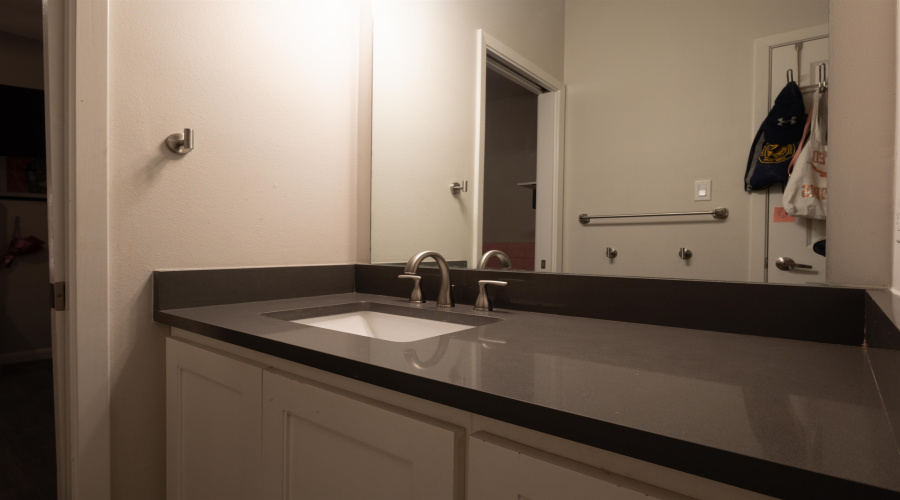 10902 International Blvd, LAREDO, Texas 78045, 3 Bedrooms Bedrooms, 5 Rooms Rooms,2 BathroomsBathrooms,Residential,For Sale,10902 International Blvd,20260689