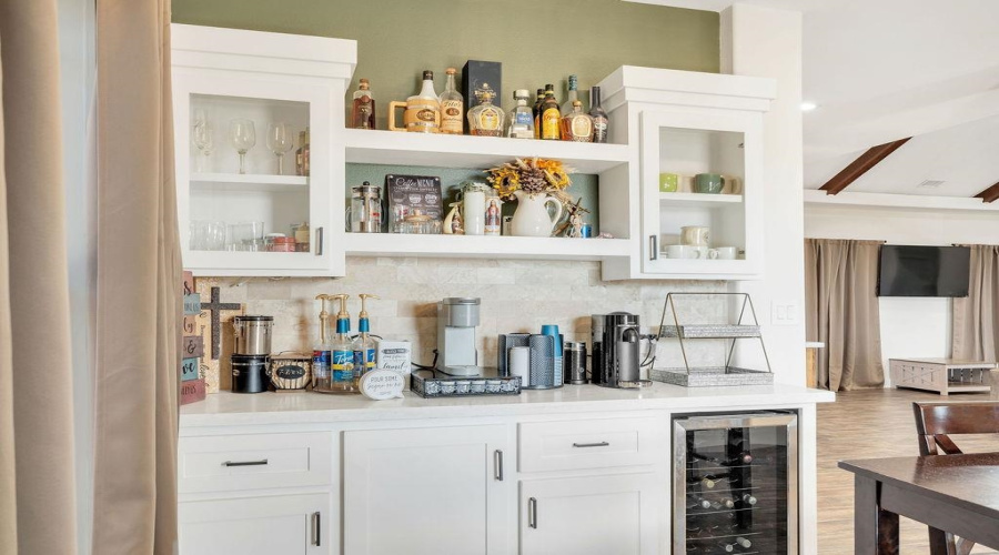 508 Kennedy St, Zapata, Texas 78076, 3 Bedrooms Bedrooms, 7 Rooms Rooms,2 BathroomsBathrooms,Residential,For Sale,508 Kennedy St,20260690