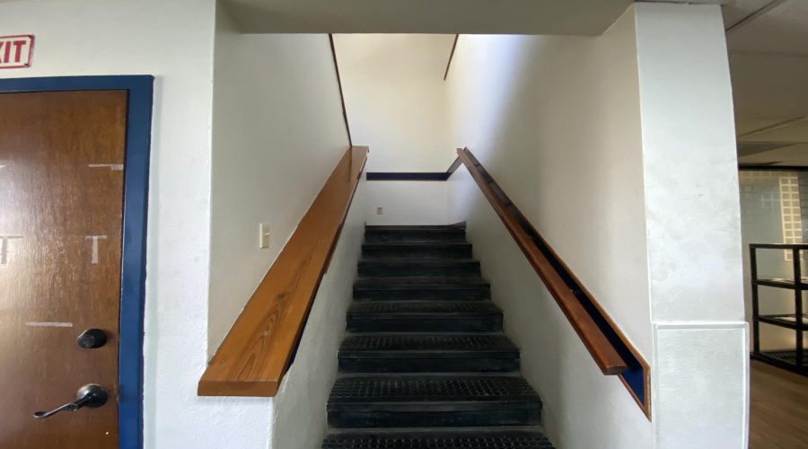 8321 Las Cruces Dr, LAREDO, Texas 78045, 1 Room Rooms,2 BathroomsBathrooms,Commercial retail/office,For Rent,8321 Las Cruces Dr,20260713