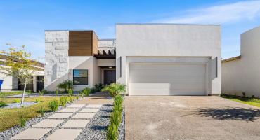 8707 Plantation East Dr, Laredo, Texas 78045, 5 Bedrooms Bedrooms, 8 Rooms Rooms,3 BathroomsBathrooms,Residential,For Sale,8707 Plantation East Dr,20255352