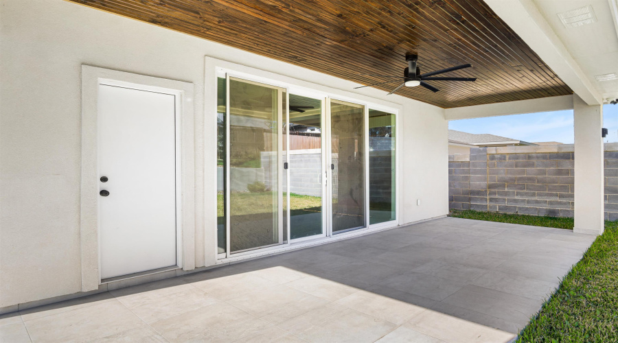 8707 Plantation East Dr, Laredo, Texas 78045, 5 Bedrooms Bedrooms, 8 Rooms Rooms,3 BathroomsBathrooms,Residential,For Sale,8707 Plantation East Dr,20255352