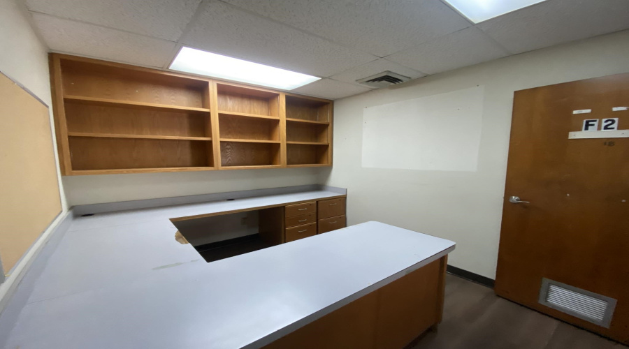 8321 Las Cruces Dr, LAREDO, Texas 78045, 1 Room Rooms,2 BathroomsBathrooms,Commercial retail/office,For Rent,8321 Las Cruces Dr,20260715