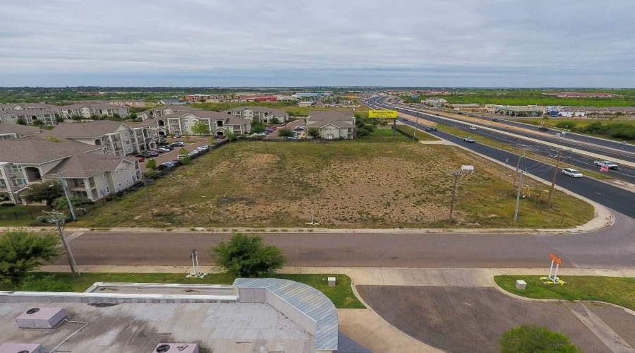 302 Bob Bullock Lp, Laredo, Texas 78043, ,Land,For Sale,302 Bob Bullock Lp,20260705
