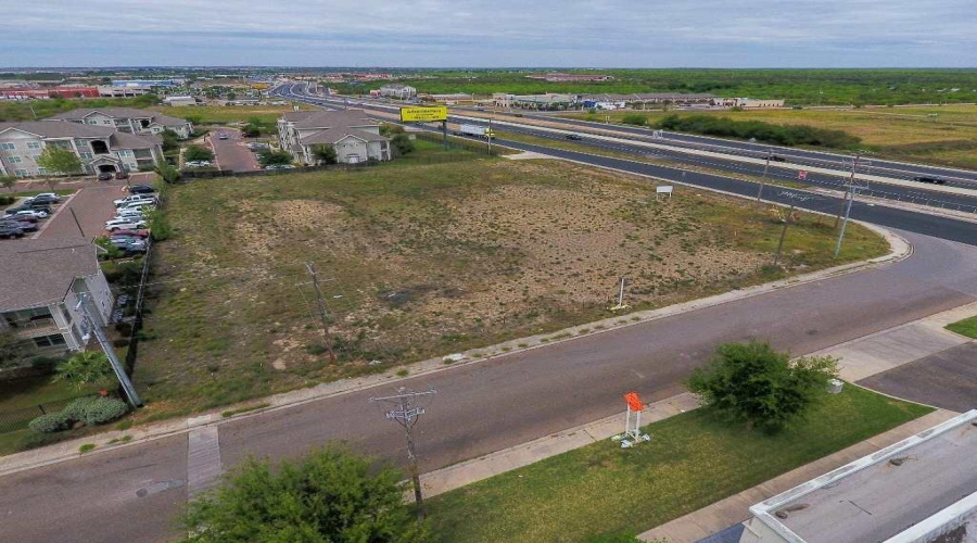 302 Bob Bullock Lp, Laredo, Texas 78043, ,Land,For Sale,302 Bob Bullock Lp,20260705