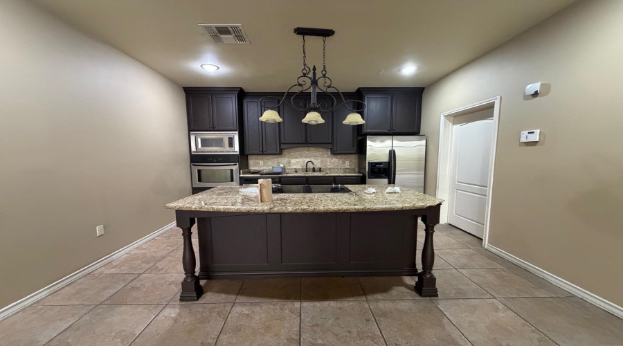 11910 Conley Rd, LAREDO, Texas 78045-9999, 1 Bedroom Bedrooms, 11 Rooms Rooms,4 BathroomsBathrooms,Commercial/industrial,For Sale,11910 Conley Rd,20260702